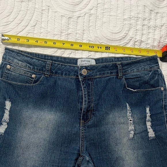 Trendy Collection - Picture 5 of 6